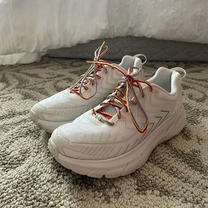 Hoka one one OV clifton’s!